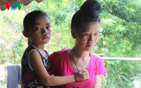 vu cho thi the bang xe may: be gai se duoc gui vao trung tam bao tro hinh 0