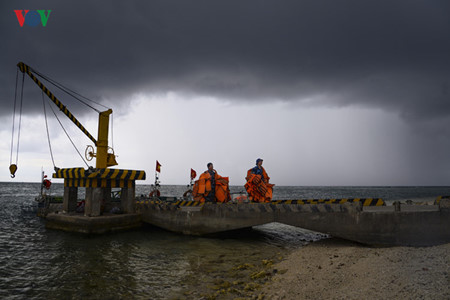 bien troi truong sa - nhung khoanh khac lang man hinh 15