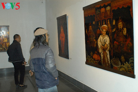 hau dong trong tranh son mai cua tran tuan long hinh 2