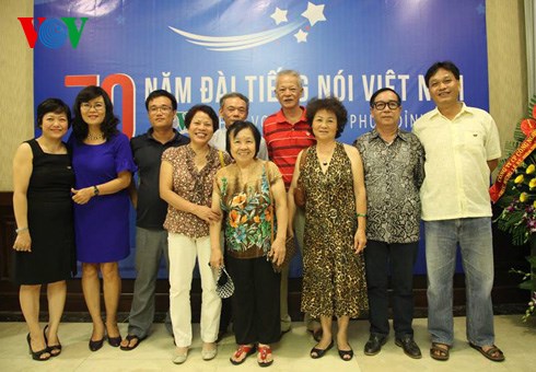 nha bao dinh the loc – nhung buon vui cua "nghiep-doi" hinh 2